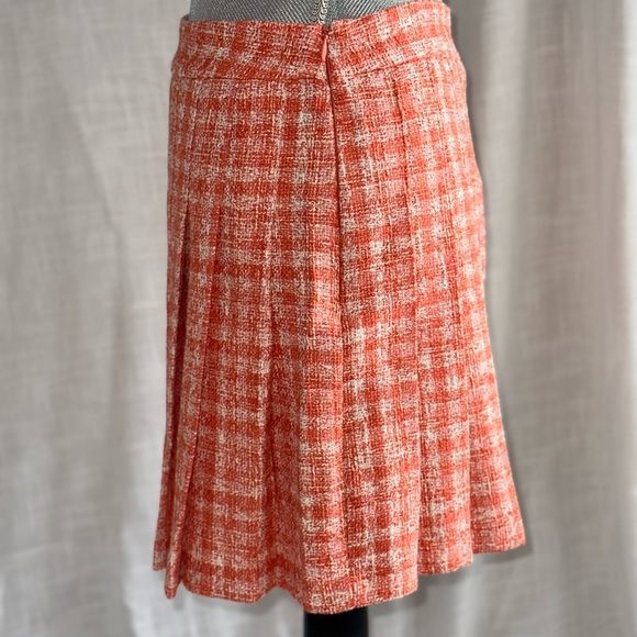 Zara Plaid Skirt - Picture 2 of 8